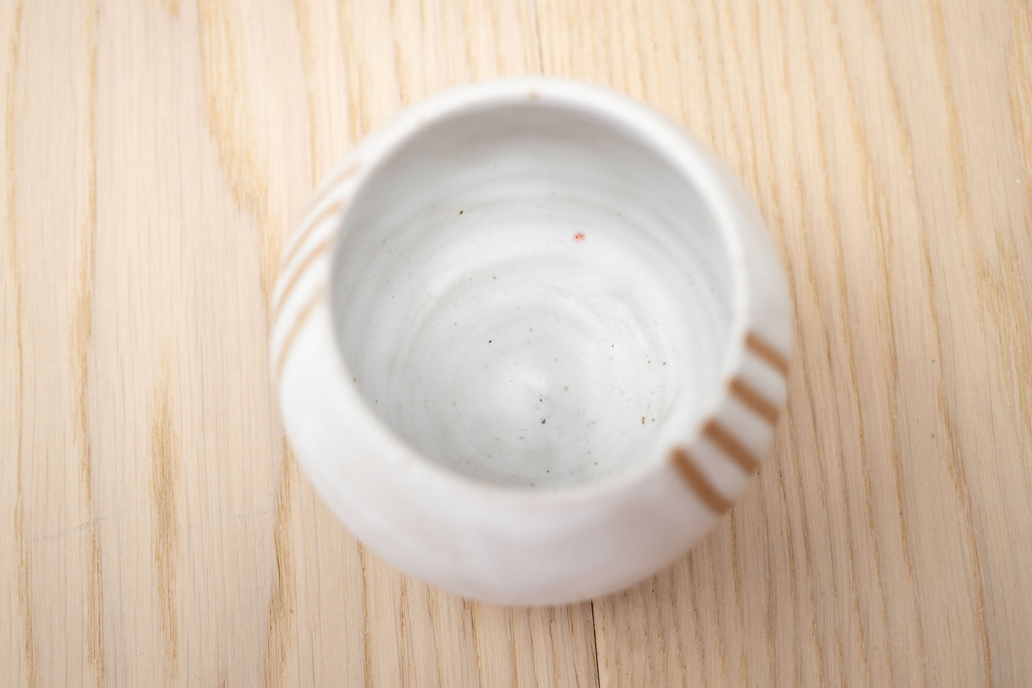 White striped tumbler