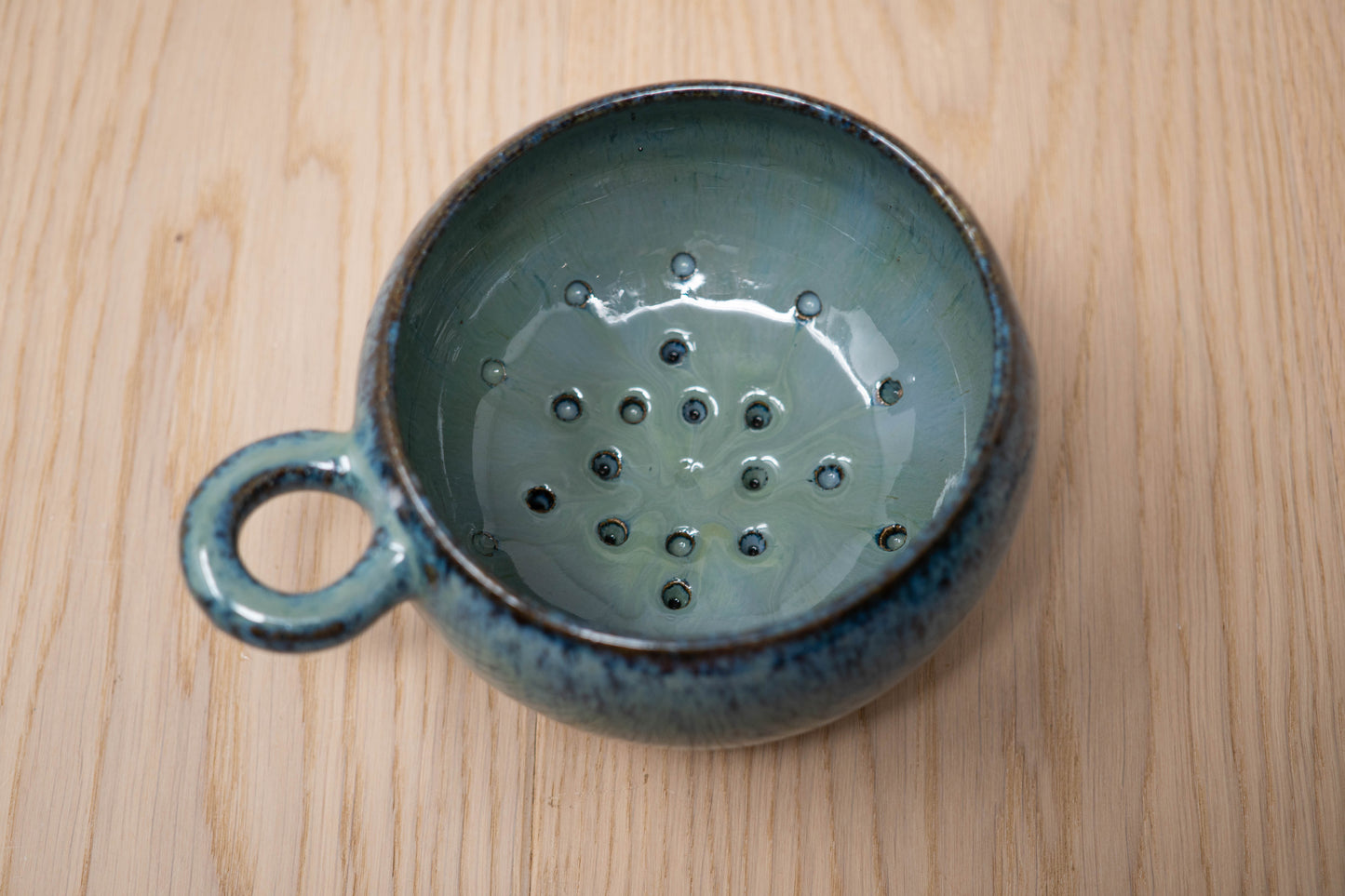 Berry bowl - blue 1 handed