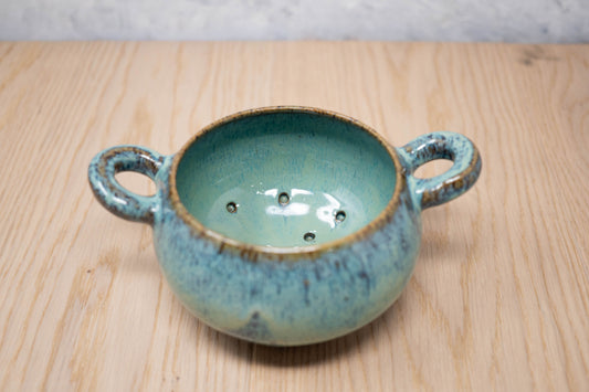Berry bowl - blue tones