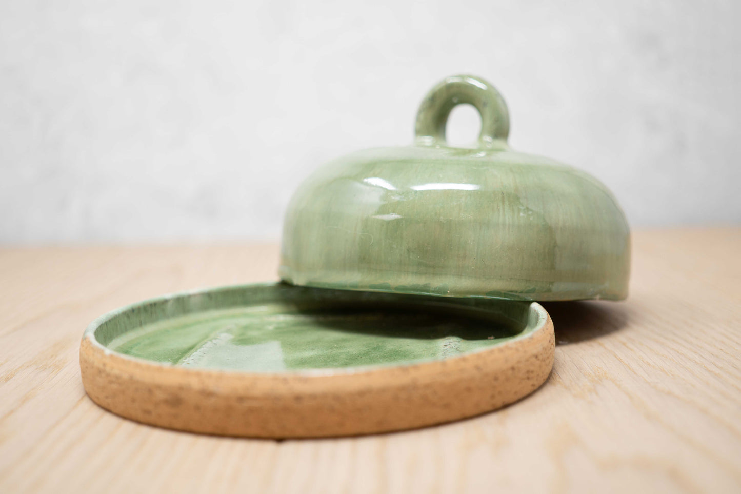 Butter dish