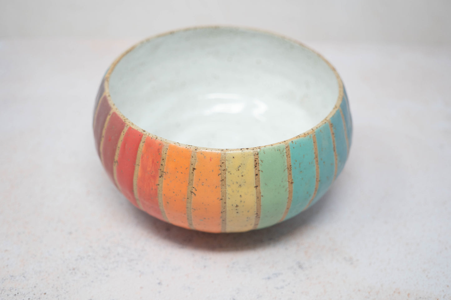 Multicoloured serving bowl
