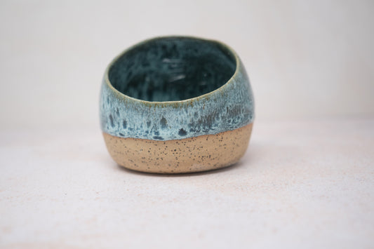 Green spotted salt pig