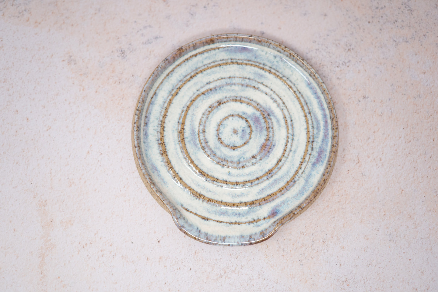 White spoon rest